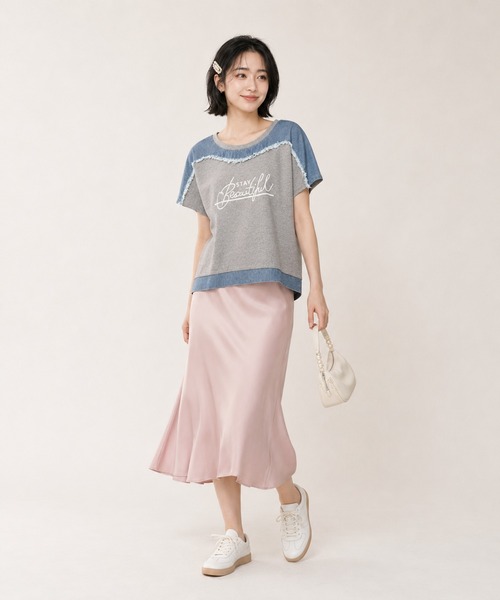 KONVINI（コンビニ）の「【KONVINI select】デニム切替 ロゴTシャツ 半袖 異素材ドッキング カジュアルトップス　ワンマイル　ラフ（Tシャツ/カットソー・レディース・グレー/ブラック・FREE）」の3枚目の写真