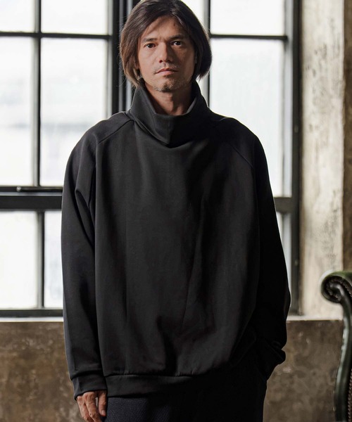 CAMBIO（カンビオ）の「mlt5817-ボトルネックラグランスリーブプルオーバー（Tシャツ/カットソー・メンズ・ホワイト/ブラック/グレイッシュベージュ・M/L/XL）」の2枚目の写真