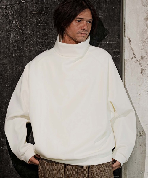 CAMBIO（カンビオ）の「mlt5817-ボトルネックラグランスリーブプルオーバー（Tシャツ/カットソー・メンズ・ホワイト/ブラック/グレイッシュベージュ・M/L/XL）」の5枚目の写真