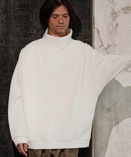 CAMBIO（カンビオ）の「mlt5817-ボトルネックラグランスリーブプルオーバー（Tシャツ/カットソー・メンズ・ホワイト/ブラック/グレイッシュベージュ・M/L/XL）」の6枚目の写真