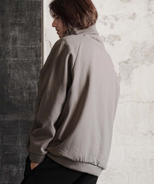 CAMBIO（カンビオ）の「mlt5817-ボトルネックラグランスリーブプルオーバー（Tシャツ/カットソー・メンズ・ホワイト/ブラック/グレイッシュベージュ・M/L/XL）」の12枚目の写真