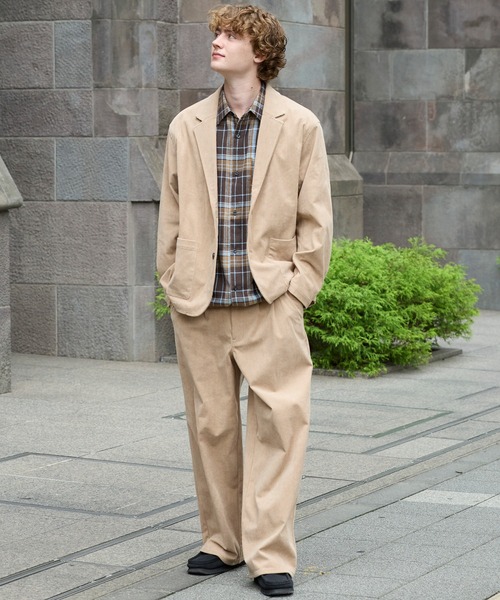 HECT(ヘクト)の「【HECT】Relaxed Fit Corduroy Setup / リラックスフィット コーデュロイセットアップ テーラードジャケット&ワイドパンツ<UVカット・イージーケア・保温>(セットアップ・メンズ・ダークブラウン/カーキ/ベージュ/ブラック・S/M/L)」の3枚目の写真