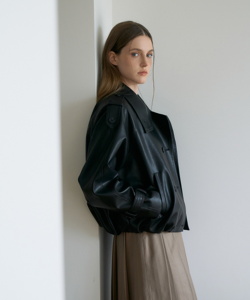 DEHEVE（デヘヴェ）の「Double High-neck Leather Jumper [Black]（ライダースジャケット・レディース・ブラック・OS）」の5枚目の写真