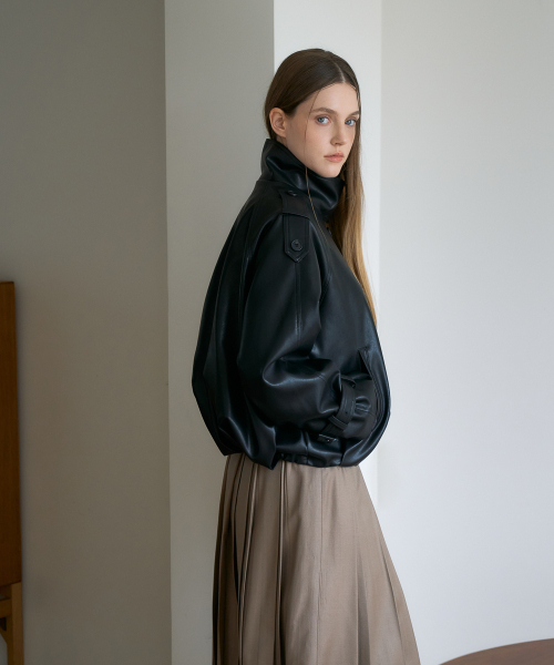 DEHEVE（デヘヴェ）の「Double High-neck Leather Jumper [Black]（ライダースジャケット・レディース・ブラック・OS）」の13枚目の写真