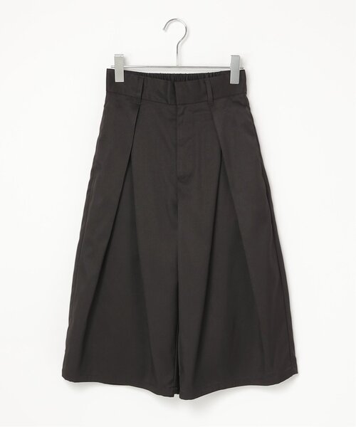notch.(ノッチ)の「TRツイル バミューダパンツ(その他パンツ・レディース・ブラック/ブラウン・M)」の1枚目の写真