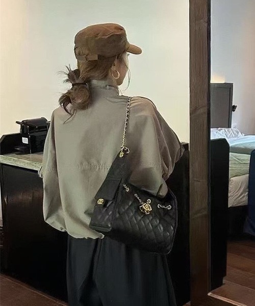 WESTSEA(ウエストシー)の「チェック柄 袖口切替 スタンドカラー ボリュームスリーブ ショートブルゾン(ブルゾン・レディース・ベージュ/ネイビー・L/M)」の7枚目の写真