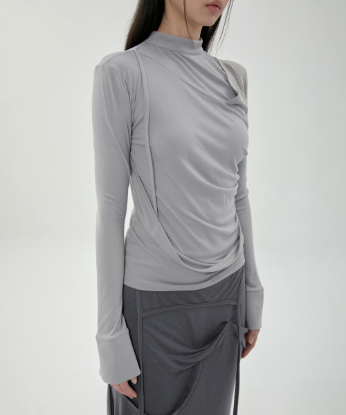 FLAREUP(フレアアップ)の「ドレープモックネック長袖 (FL-182_Gray)(Tシャツ/カットソー・レディース・グレー・OS)」の4枚目の写真