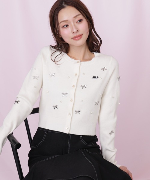 JILL by JILL STUART(ジルバイジルスチュアート)の「リボントッピングカーディガン(ニット/セーター・レディース・ピンク/ブラック/ホワイト・FREE)」の11枚目の写真