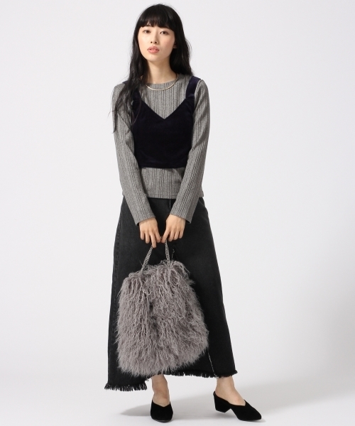 HARE(ハレ)の「2ピースベロアキャミリブカットソー(HARE)(キャミソール・レディース・ブラウン/ネイビー・FREE)」の3枚目の写真