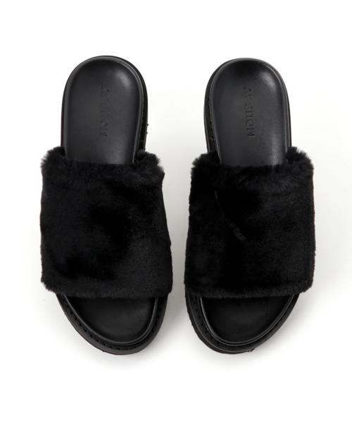 MOUSSY（マウジー）の「FUR FLAT SANDALS（サンダル・レディース・ボルドー/ブラック・LARGE/SMALL/MEDIUM）」の8枚目の写真