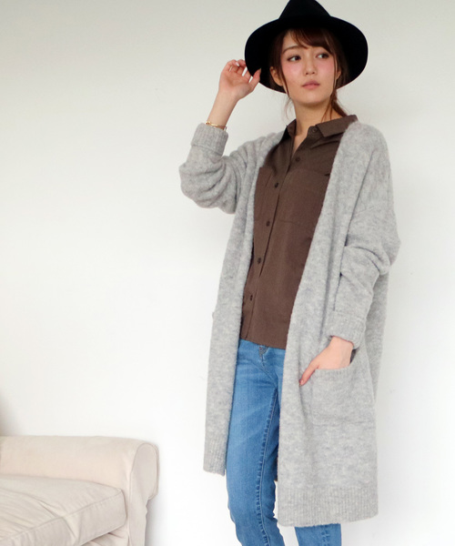 N.(N. Natural Beauty Basic)(エヌエヌナチュラルビューティーベーシック)の「アルパカブークレーカーディガン(カーディガン/ボレロ・レディース・ホワイト/グレー系その他/ベージュ/グレー・MEDIUM)」の2枚目の写真