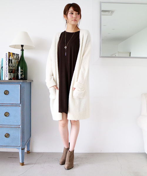 N.(N. Natural Beauty Basic)(エヌエヌナチュラルビューティーベーシック)の「アルパカブークレーカーディガン(カーディガン/ボレロ・レディース・ホワイト/グレー系その他/ベージュ/グレー・MEDIUM)」の1枚目の写真