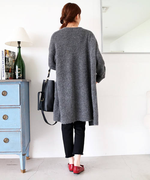 N.(N. Natural Beauty Basic)(エヌエヌナチュラルビューティーベーシック)の「アルパカブークレーカーディガン(カーディガン/ボレロ・レディース・ホワイト/グレー系その他/ベージュ/グレー・MEDIUM)」の7枚目の写真