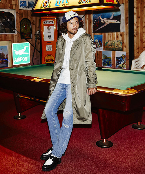 ☆HYSTERIC GLAMOUR ミリタリーコート☆ HYSTERIC GLAMOUR（ヒステリックグラマー）の「ラグランスリーブ