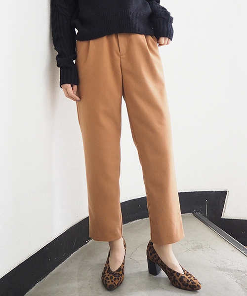 MURUA(ムルーア)の「イージートラウザー(その他パンツ・レディース・ブラック/マルチ/キャメル・1(S)/2(M))」の1枚目の写真