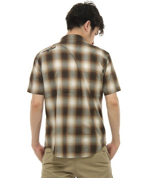 NANO universe（ナノユニバース）の「OMBRER SHIRT S/S　半袖シャツ（シャツ/ブラウス・メンズ・ブラウン/ブルー・MEDIUM/LARGE）」の5枚目の写真