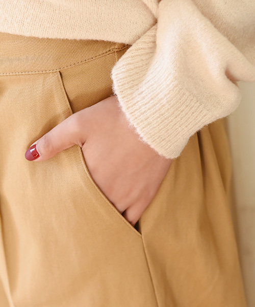 Luz Llena (philter)（ラズレナ　フィルター）の「ロールアップ・チノワイドパンツ（チノパンツ・レディース・ベージュ/ネイビー・MEDIUM）」の10枚目の写真