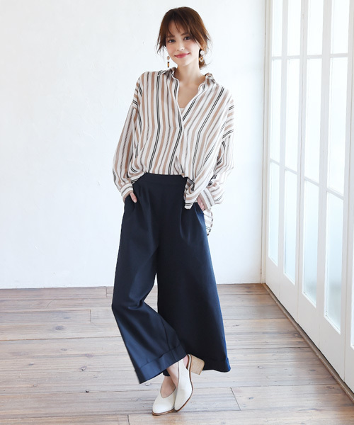 Luz Llena (philter)（ラズレナ　フィルター）の「ロールアップ・チノワイドパンツ（チノパンツ・レディース・ベージュ/ネイビー・MEDIUM）」の11枚目の写真