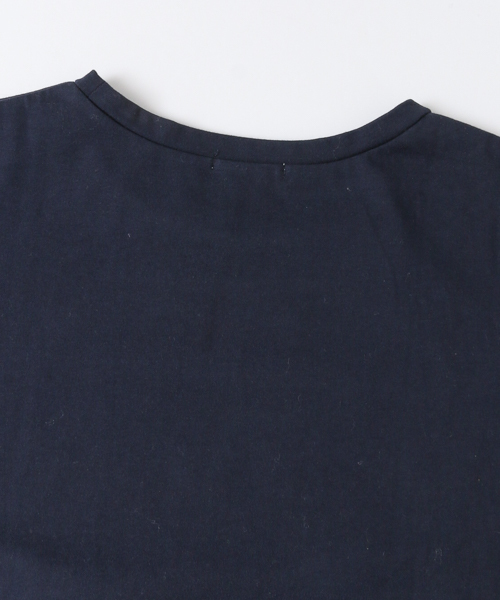 URBAN RESEARCH(アーバンリサーチ)の「UR ワッペンTシャツ(Tシャツ/カットソー・レディース・ホワイト/ネイビー・FREE)」の10枚目の写真