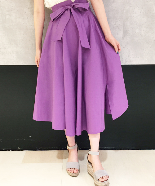 PAGEBOY（ページボーイ）の「2WAYリボンフレアスカート（スカート・レディース・ブルー/イエロー/ライトカーキ/ピンク/チャコールグレー/オレンジ/パープル・FREE）」の5枚目の写真