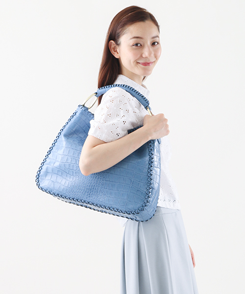 SAZABY(サザビー)の「レザ-バッグLLX12755(エートート)(ショルダーバッグ・レディース・モカ/マジェンタ/ホワイト/ピンク/ブルー/グレー/ネイビー/マスタード/オレンジ系その他/サンドベージュ/パープル/サックスブルー・FREE)」の7枚目の写真