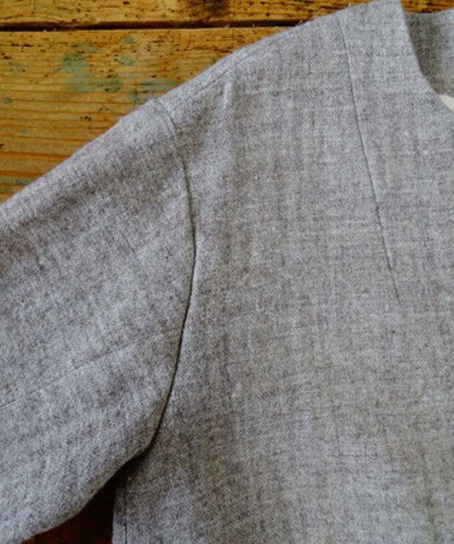 IKKUNA(イクナ)の「potter's coat(その他アウター・レディース・ベージュ系その他/ブラウン系その他/ブラック系その他・1)」の16枚目の写真