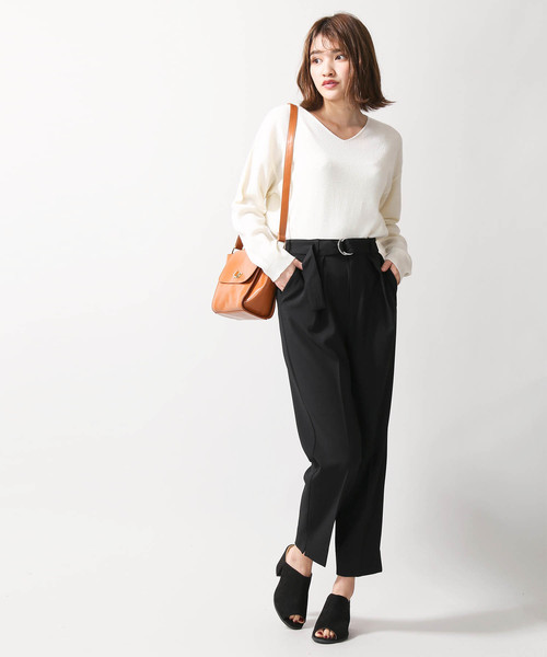 WEGO（ウィゴー）の「WEGO/ベルト付きジョーゼットテーパードパンツ（スラックス・レディース・ブルー/ライトピンク/ブラック/ライトグレー/グリーン・LARGE/MEDIUM）」の8枚目の写真