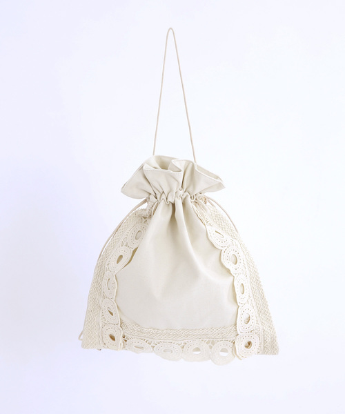 merlot plus（メルロープリュス）の「パンチングレース巾着ハンドバッグ2572（ハンドバッグ・レディース・ブラック/オフホワイト/レッド・FREE）」の2枚目の写真