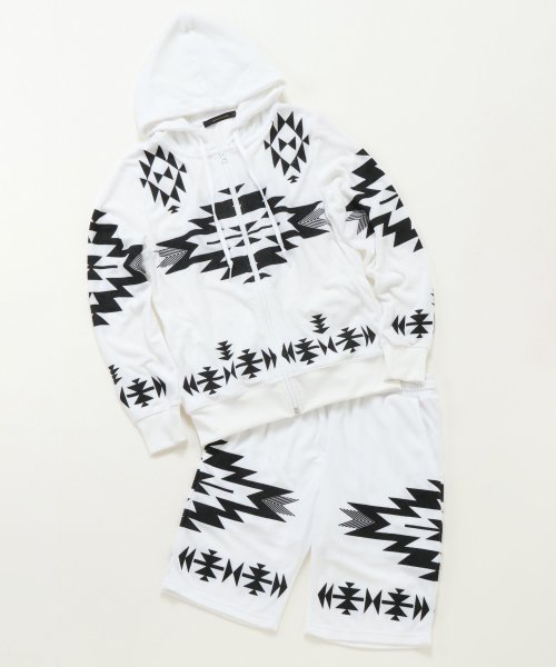 VENCEEXCHANGE(ヴァンスエクスチェンジ)の「パイルオルテガセットアップ(パーカー・メンズ・ホワイト/ブラック・L/M)」の14枚目の写真