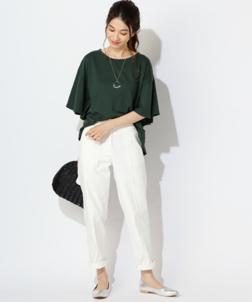 NATURAL BEAUTY BASIC（ナチュラルビューティーベーシック）の「フレアープルオーバー（Tシャツ/カットソー・レディース・ブラック/オフホワイト/グリーン・MEDIUM）」の6枚目の写真