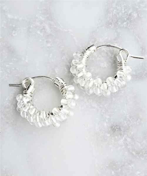 tone(トーン)の「【marinaJEWELRY】SV925SF/Crystal Quartz pave pierced earringSS(ピアス(両耳用)・レディース・その他・S)」の1枚目の写真