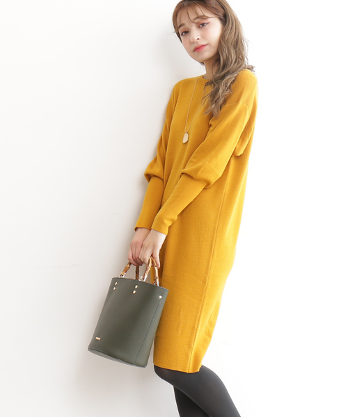 N.（N. Natural Beauty Basic）（エヌエヌナチュラルビューティーベーシック）の「◆ウールベーシックⅠ ボリュームスリーブニットワンピース（ワンピース・レディース・ブラック/ブラウン/パープル/レッド/イエロー/ブルー・MEDIUM）」の5枚目の写真