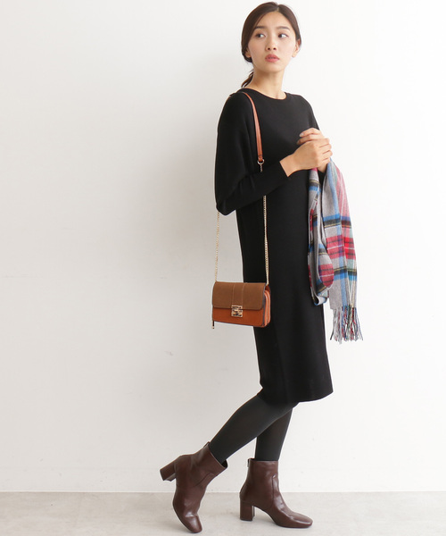 N.（N. Natural Beauty Basic）（エヌエヌナチュラルビューティーベーシック）の「◆ウールベーシックⅠ ボリュームスリーブニットワンピース（ワンピース・レディース・ブラック/ブラウン/パープル/レッド/イエロー/ブルー・MEDIUM）」の8枚目の写真