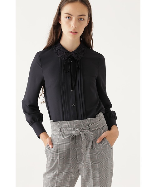 JILL STUART(ジルスチュアート)の「◆マドレーヌ襟付きブラウス(シャツ/ブラウス・レディース・ホワイト/ネイビー/ブルー・SMALL/MEDIUM)」の3枚目の写真