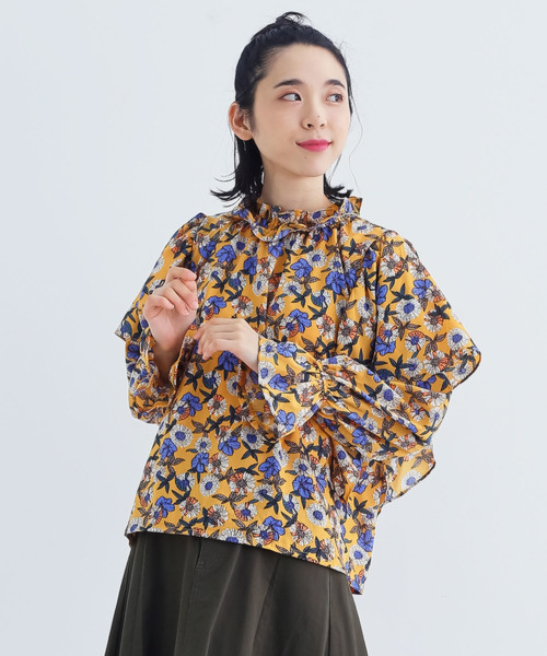 MERLOT（メルロー）の「フラワー柄フリルネックブラウス3007（シャツ/ブラウス・レディース・ブラック/ネイビー/イエロー・FREE）」の3枚目の写真