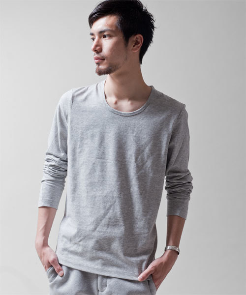 NANO universe(ナノユニバース)の「wjk/ Plain U-Neck Tee L/S(Tシャツ/カットソー・メンズ・ホワイト/ブラック/カーキ/ネイビー/ライトピンク/グレー・SMALL/MEDIUM/LARGE)」の4枚目の写真