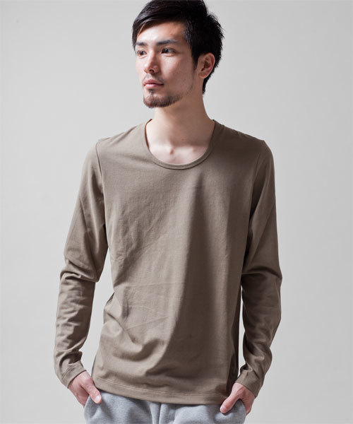 NANO universe(ナノユニバース)の「wjk/ Plain U-Neck Tee L/S(Tシャツ/カットソー・メンズ・ホワイト/ブラック/カーキ/ネイビー/ライトピンク/グレー・SMALL/MEDIUM/LARGE)」の11枚目の写真