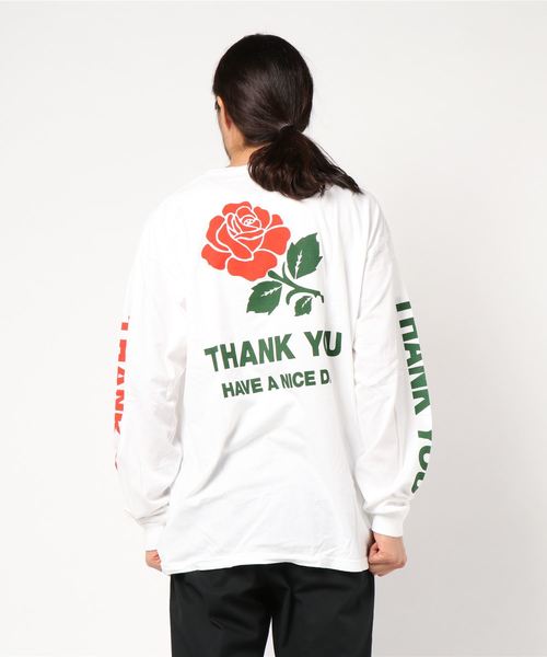 ADAM ET ROPE'（アダムエロペ）の「【CHINATOWN MARKET】THANK YOU L/S SHIRT（Tシャツ/カットソー・メンズ・ホワイト/ネイビー・X-LARGE/M）」の5枚目の写真