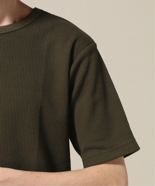 417 EDIFICE(フォーワンセブンエディフィス)の「コウキンワッフルスソラウンド ショートスリーブTEE(Tシャツ/カットソー・メンズ・カーキ/ホワイト/チャコールグレー/ブラック/ベージュ・LARGE/MEDIUM/SMALL)」の18枚目の写真