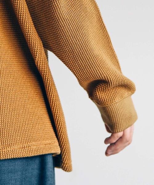 THE TWENTYSEVEN（ザ トゥエンティーセブン）の「The TWENTYSEVEN:CTN/NY MILITARY WAFFLE L/S コットンナイロンミリタリーワッフルロングスリーブ（Tシャツ/カットソー・メンズ・ホワイト/ブラック/キャメル・44/46/48）」の14枚目の写真