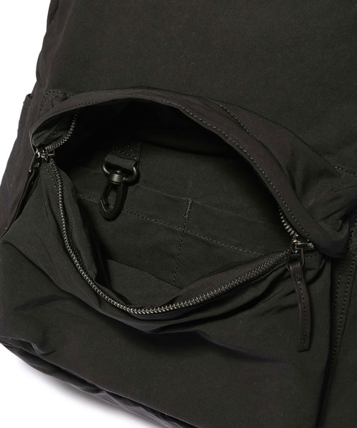 CRAMSHELL(クラムシェル)の「BACKPACK(バックパック/リュック・メンズ・グレー/ブラック・FREE)」の6枚目の写真