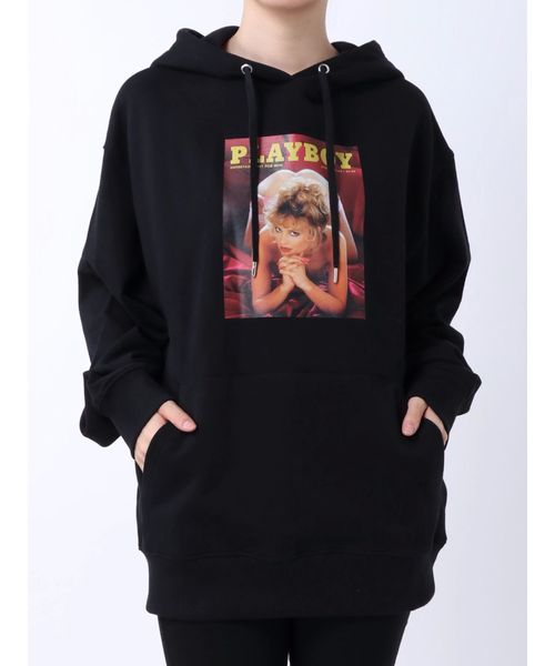 jouetie(ジュエティ)の「PLAYBOY フォトフーディ(Tシャツ/カットソー)」|ブラック