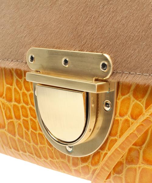 VIA BUS STOP（ヴィアバスストップ）の「VIA REPUBBLICA クラッチバッグ（クラッチバッグ・レディース・イエロー系・フリー）」の6枚目の写真