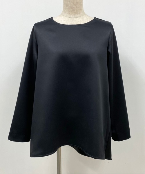 BE NEAT（ビーニート）の「【日本製】後ろタックプルオーバー（Tシャツ/カットソー・レディース・ブラック/オフホワイト/サックスブルー・MEDIUM/M）」の4枚目の写真