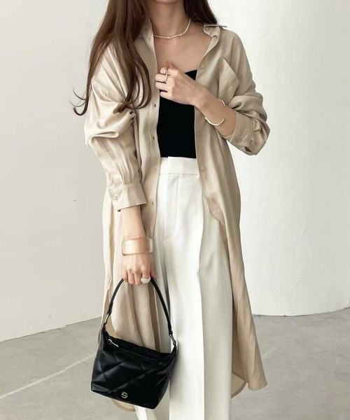 GeeRA（ジーラ）の「【羽織りに/オフィスカジュアル/冷房対策】リネンライク裾スリットロングシャツ（シャツ/ブラウス・レディース・ネイビー/オフホワイト/カーキ/モカ/ストライプ/サンドグレー/アイボリー/ダークカーキ/ベージュ/ブラック/ライトベージュ/ホワイト/ライトカーキ/ブルー系その他・SMALL/MEDIUM/LARGE/X-LARGE/XX-LARGE）」の17枚目の写真