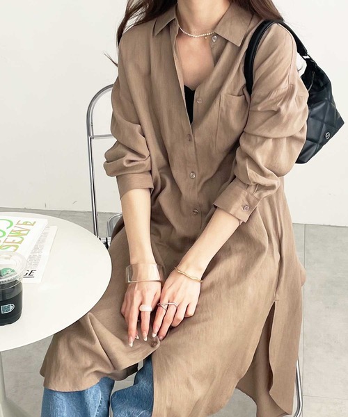 GeeRA（ジーラ）の「【羽織りに/オフィスカジュアル/冷房対策】リネンライク裾スリットロングシャツ（シャツ/ブラウス・レディース・ネイビー/オフホワイト/カーキ/モカ/ストライプ/サンドグレー/アイボリー/ダークカーキ/ベージュ/ブラック/ライトベージュ/ホワイト/ライトカーキ/ブルー系その他・SMALL/MEDIUM/LARGE/X-LARGE/XX-LARGE）」の21枚目の写真