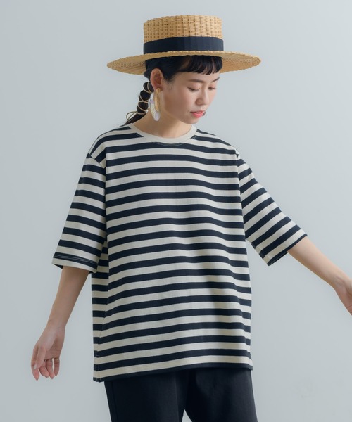 Libra Cue(リブラ キュー)の「Libra ベーシックボーダーカットソー(Tシャツ/カットソー・レディース・ブラック/ベージュ/ブルー・FREE)」の2枚目の写真