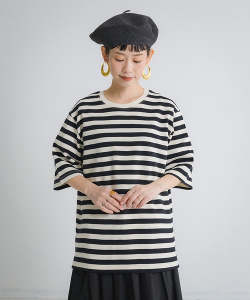 Libra Cue(リブラ キュー)の「Libra ベーシックボーダーカットソー(Tシャツ/カットソー・レディース・ブラック/ベージュ/ブルー・FREE)」の4枚目の写真