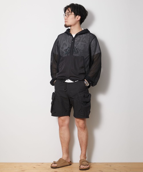 Snow Peak(スノーピーク)の「Insect Shield Parka(パーカー・メンズ・ブラック/オリーブ・1/SMALL/LARGE/X-LARGE/MEDIUM)」の2枚目の写真