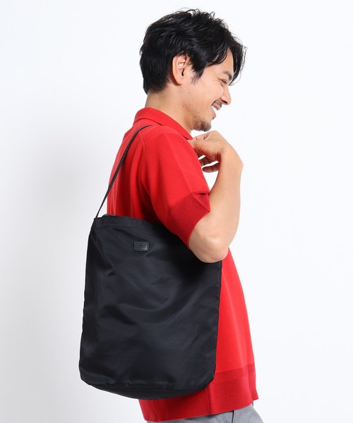 TAKEO KIKUCHI(タケオキクチ)の「ショルダーバッグ(ショルダーバッグ・メンズ・ブラック/ベージュ/パープル系・00)」の11枚目の写真